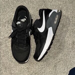 Nike Black Sneakers
